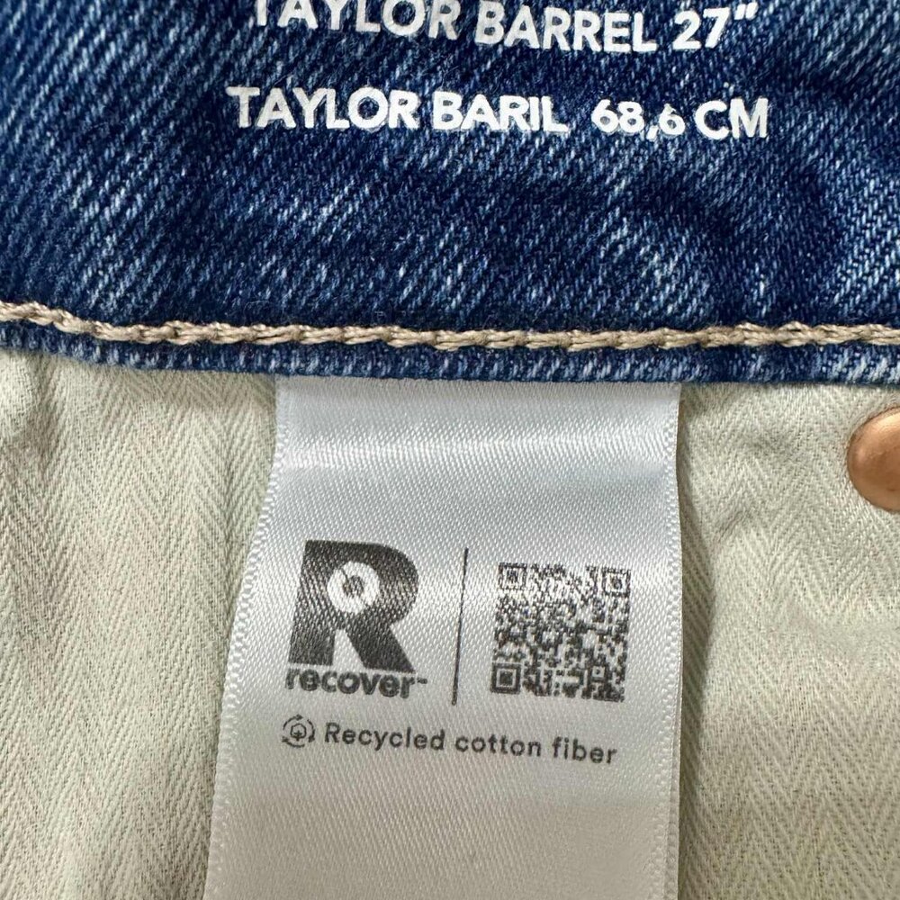 DL1961 Wide-Leg Jeans in Classic Blue Denim (Size 31 / 12–14) - Picture 9 of 10